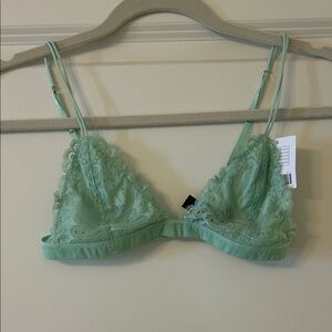Mint Green Lace Bralette NWT Urban Outfitters size small
